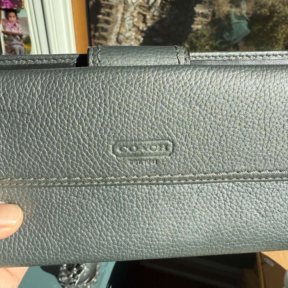 Coach Wallet - Picture 3 of 7